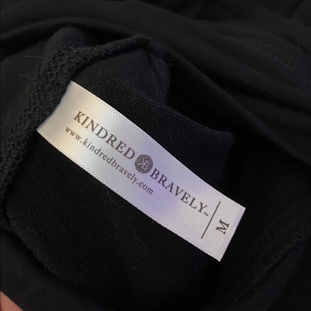 Kindred Bravely Wireless Nursing & Maternity Sleep Bra Black Medium - Picture 8 of 9